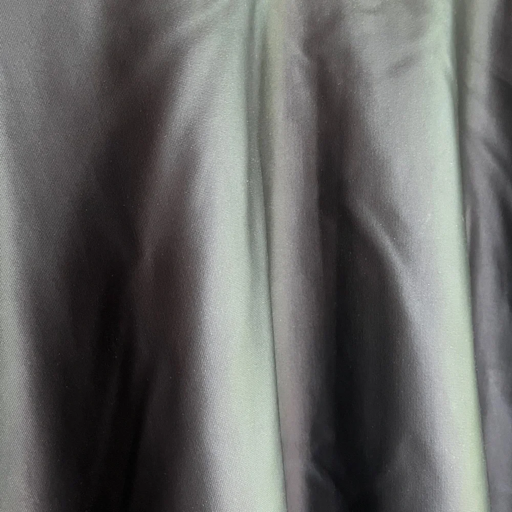 Vegan leather matte soft circle skirt GLO size Small - Picture 8 of 8